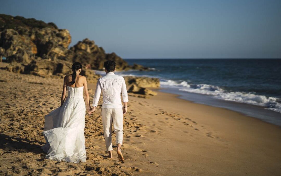 Sesiones preboda en la playa: ideas y localizaciones en la costa de Murcia